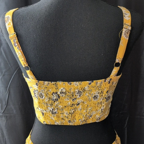 Live to be spoiled outfit. Small/Medium EUC. - Picture 3 of 10